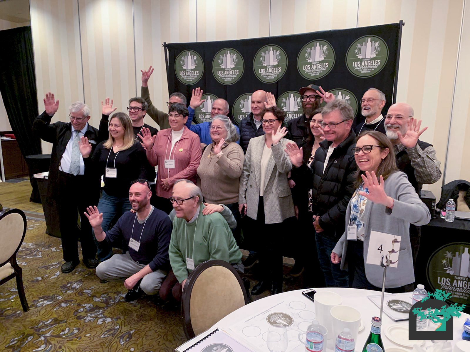 El jurado de Los Ángeles International Extra Virgin Olive Oil Competition 2024.